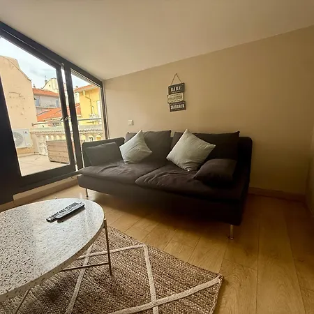 Le Nid De L'avenir * Perpignan