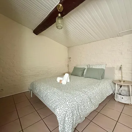 Le Nid De L'avenir *